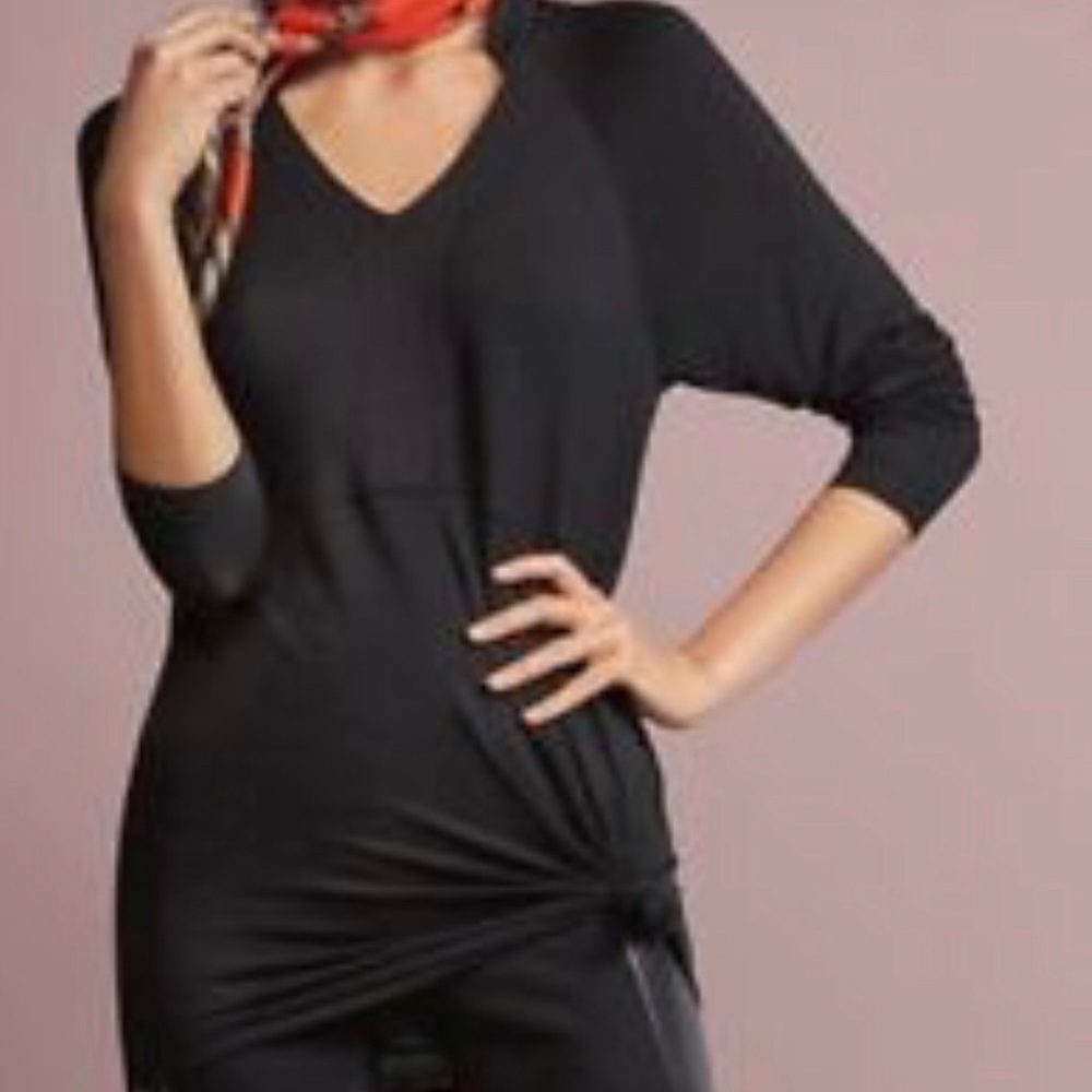 CAbi Black v-neck Tunic, medium